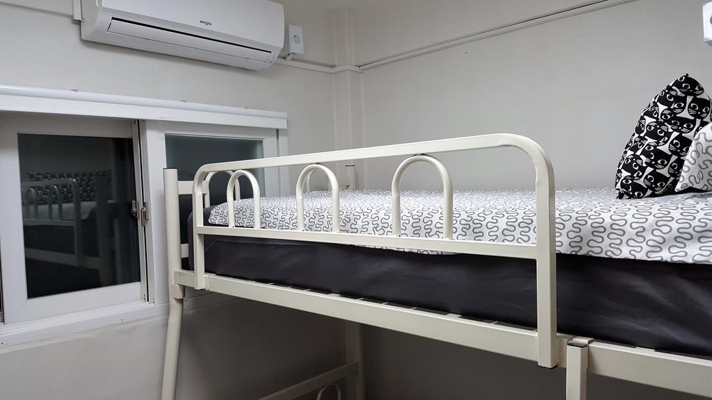 Lvia Guesthouse Сеул Екстериор снимка