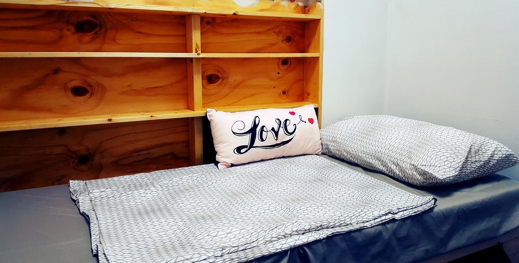 Lvia Guesthouse Сеул Екстериор снимка