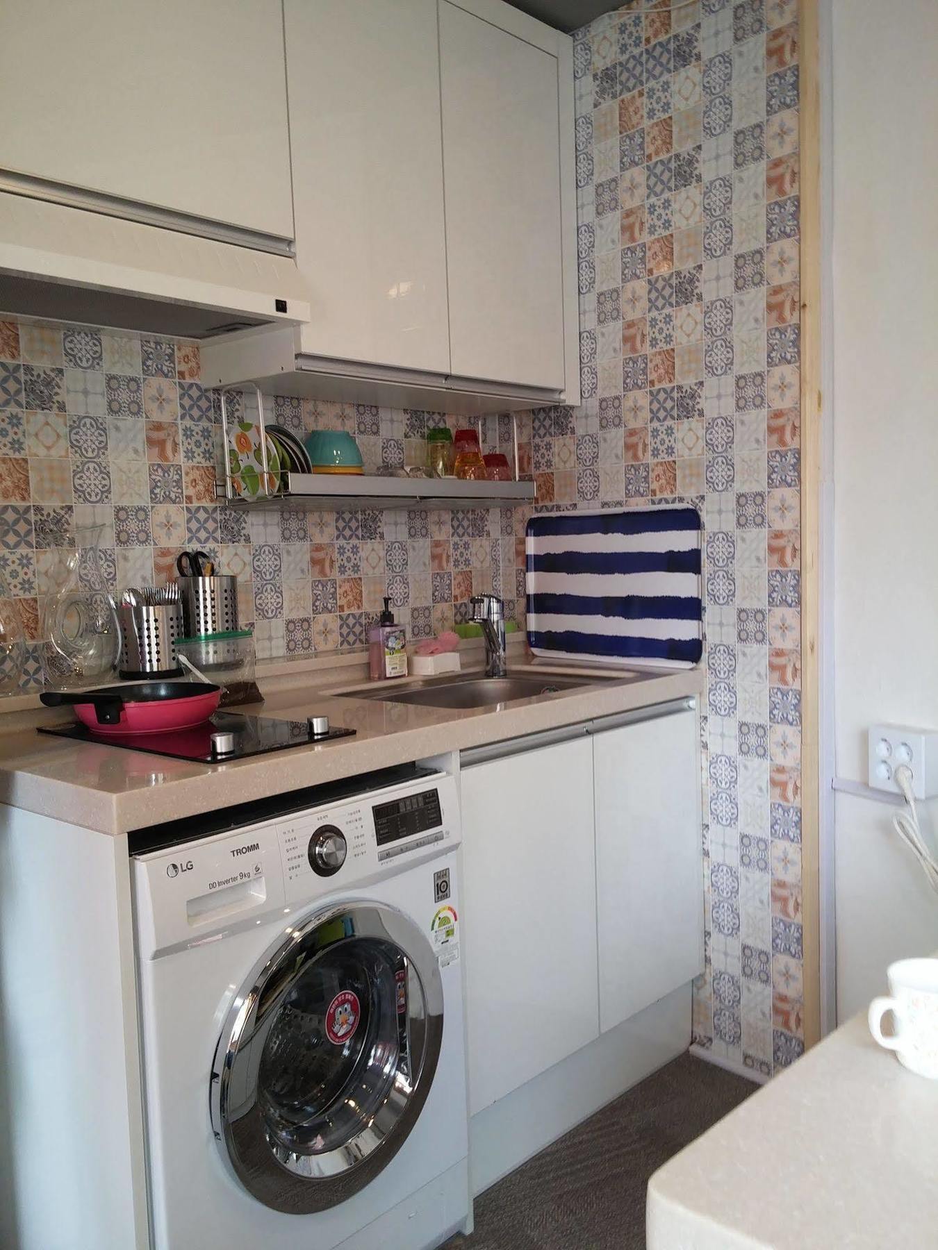 Lvia Guesthouse Сеул Екстериор снимка