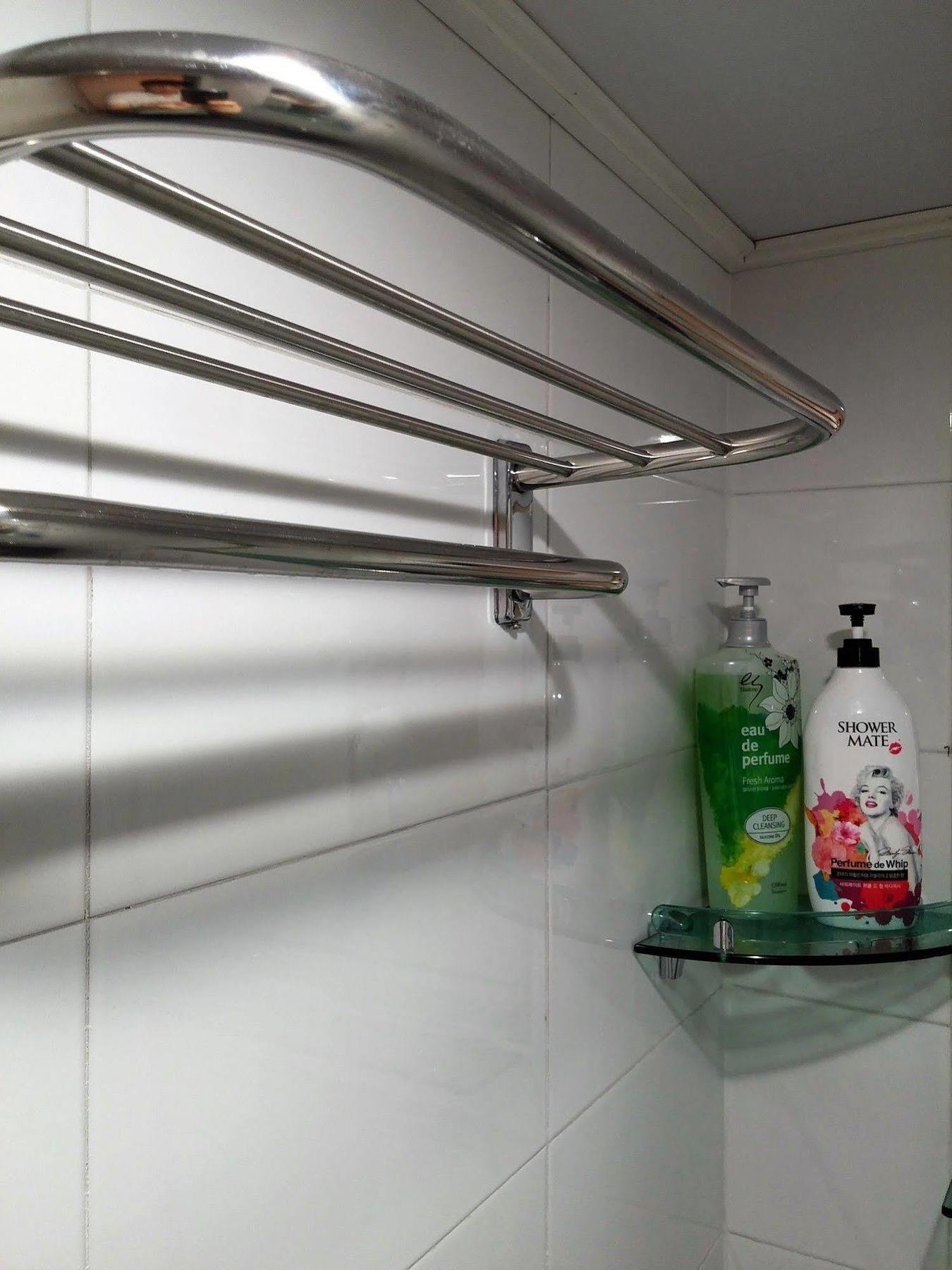 Lvia Guesthouse Сеул Екстериор снимка